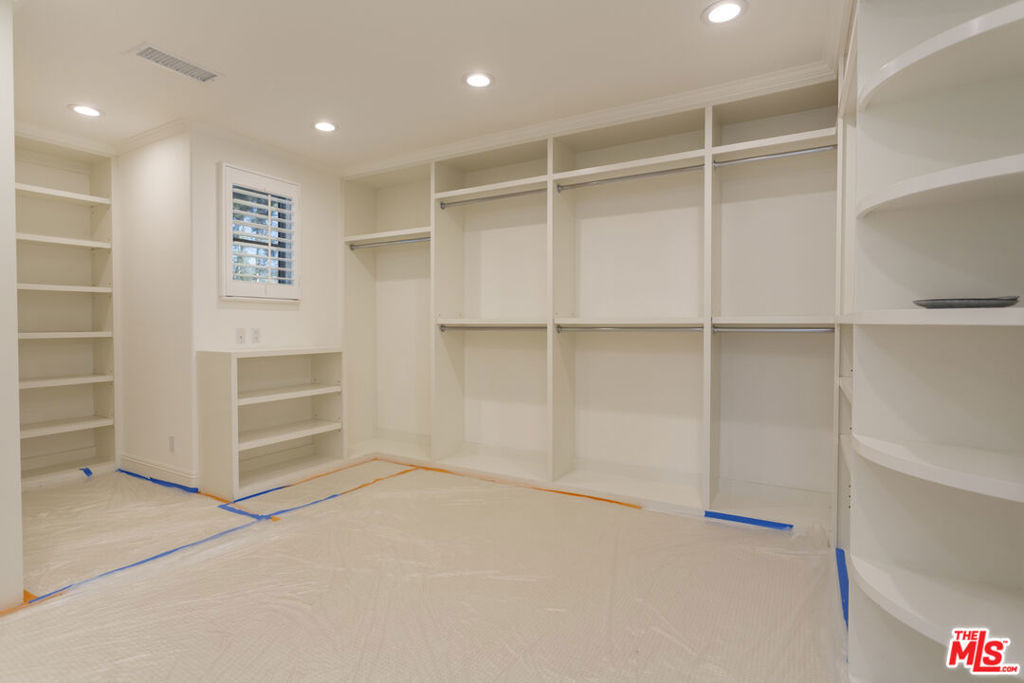 763 Patterson Place - Photo 12