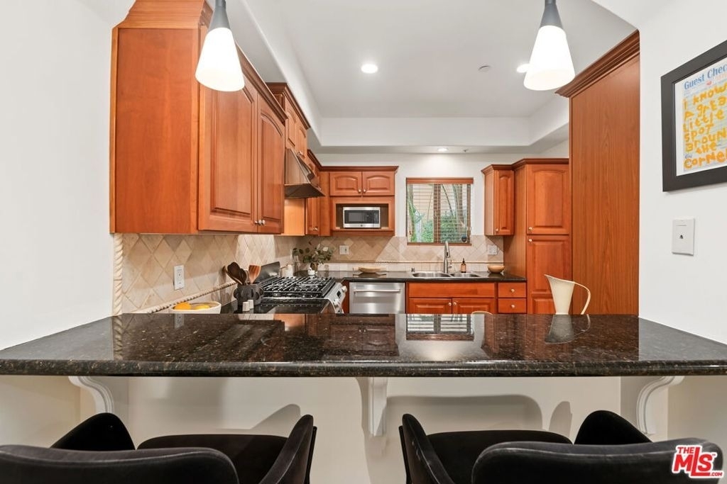 1511 Camden Avenue - Photo 9