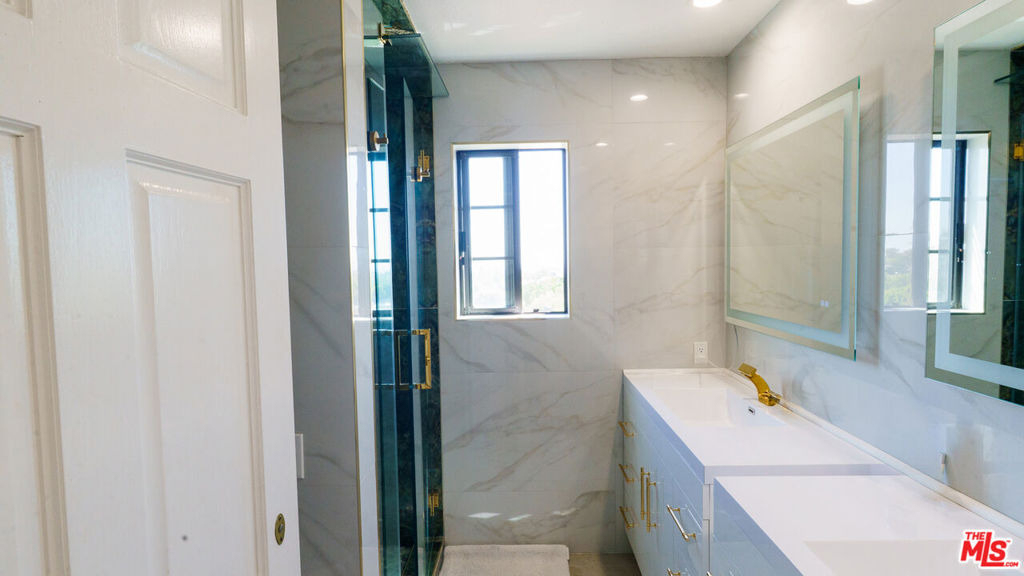 359 Dalkeith Avenue - Photo 24