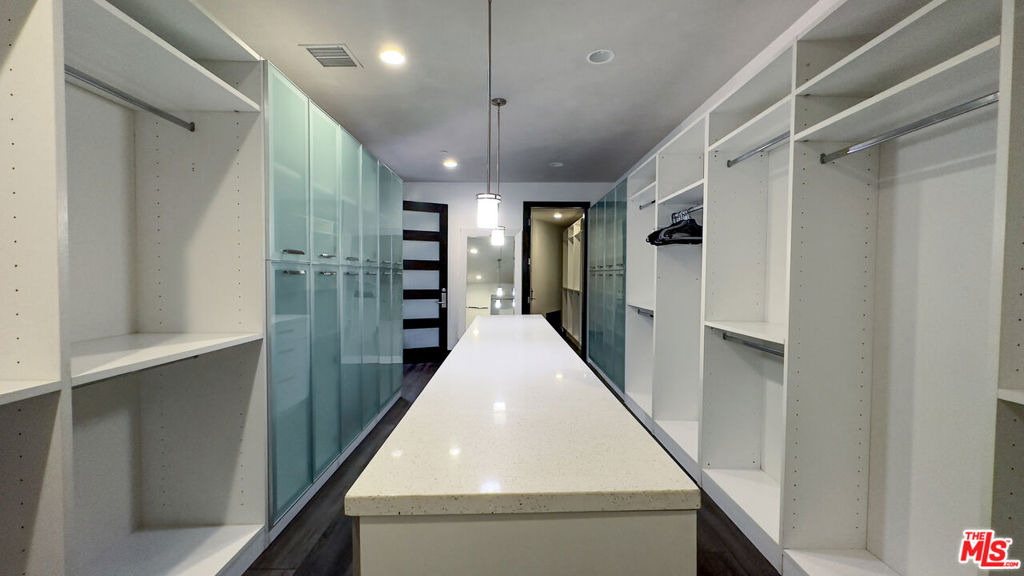 6425 Weidlake Drive - Photo 26