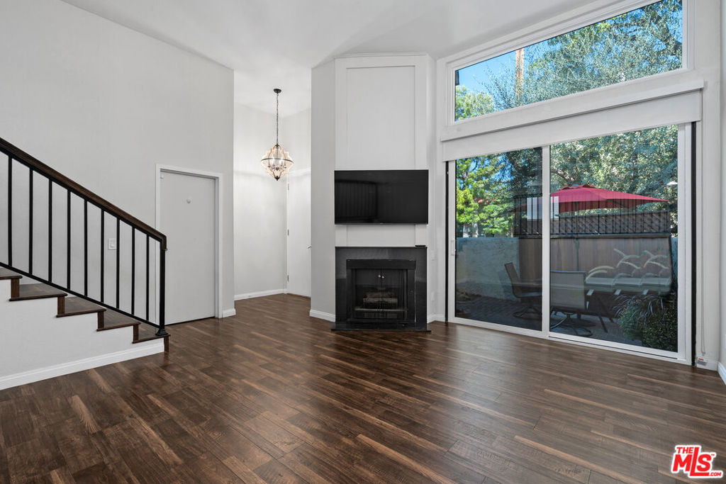 6225 Shoup Avenue - Photo 0