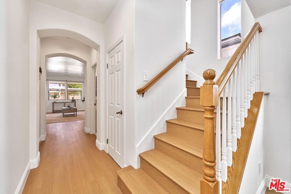646 N Sierra Bonita Avenue - Photo 4