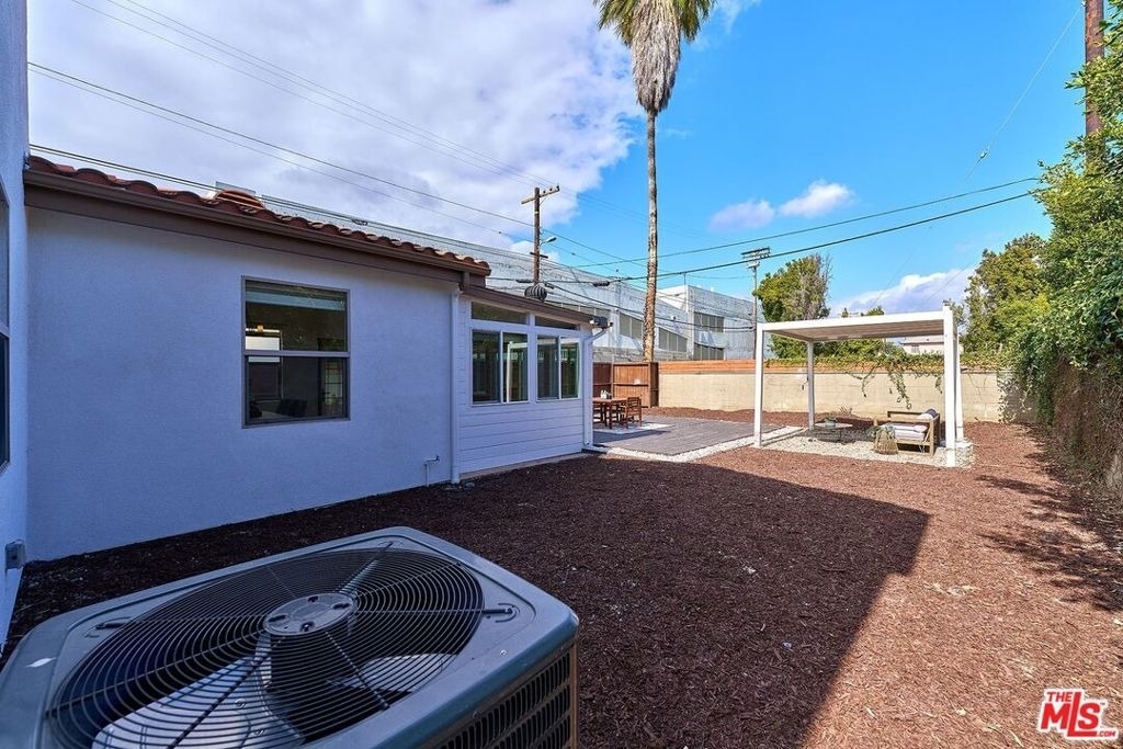 646 N Sierra Bonita Avenue - Photo 73