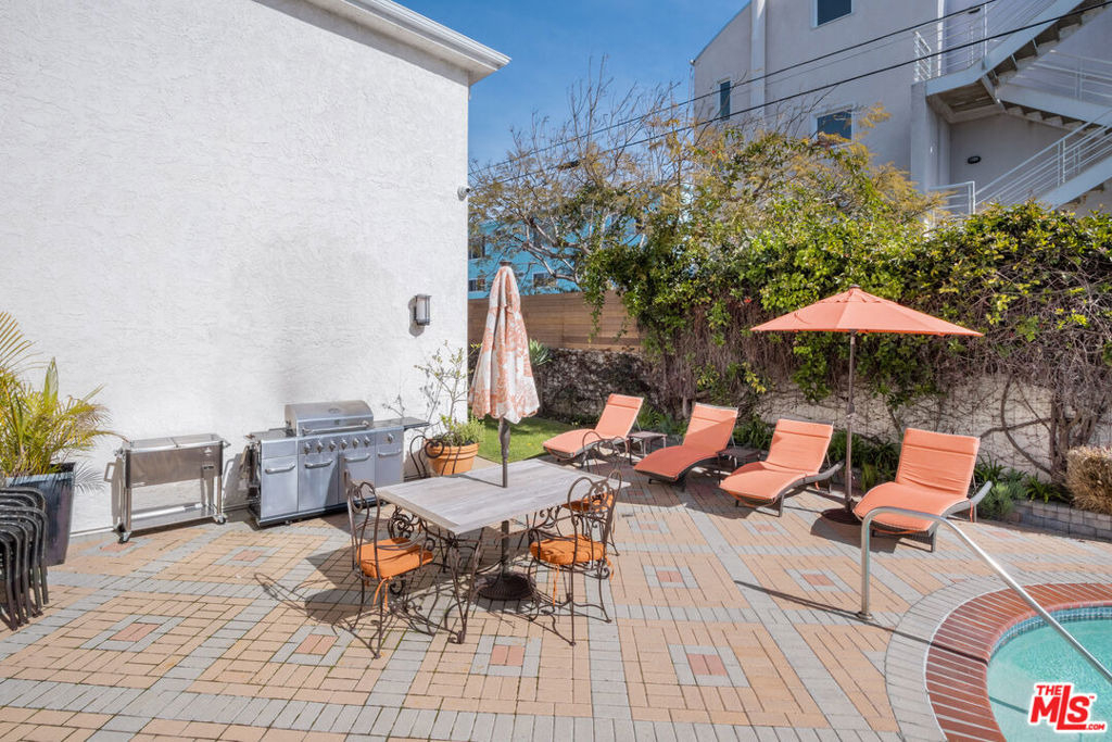2721 2nd Street - Photo 14