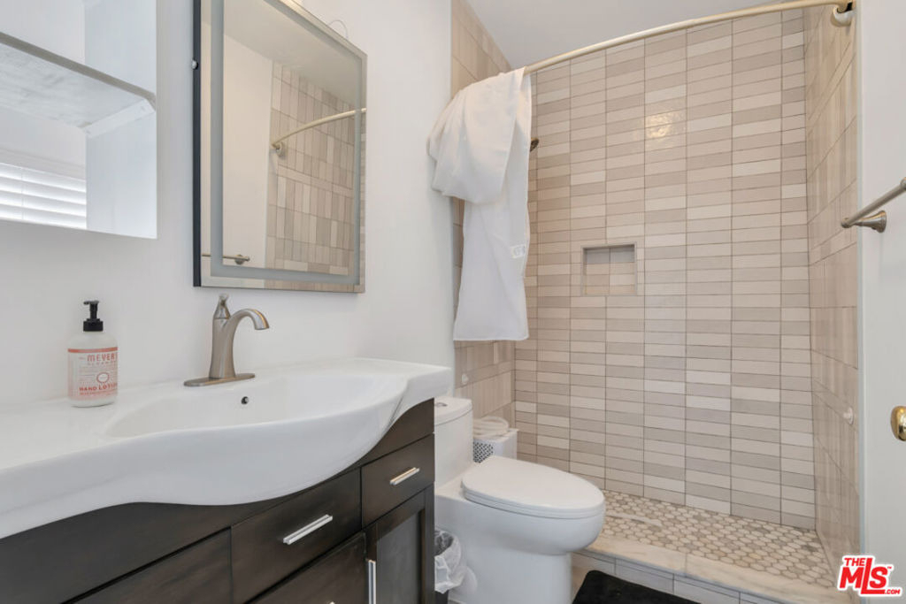 10557 Rocca Place - Photo 35