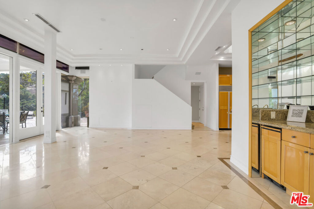 10557 Rocca Place - Photo 11