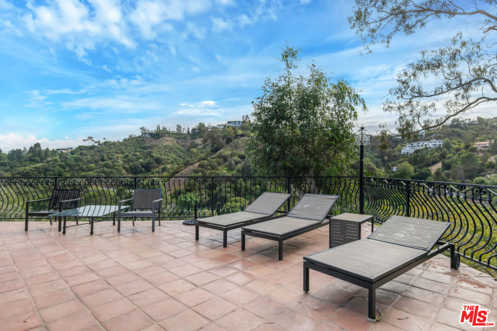 10557 Rocca Place - Photo 38