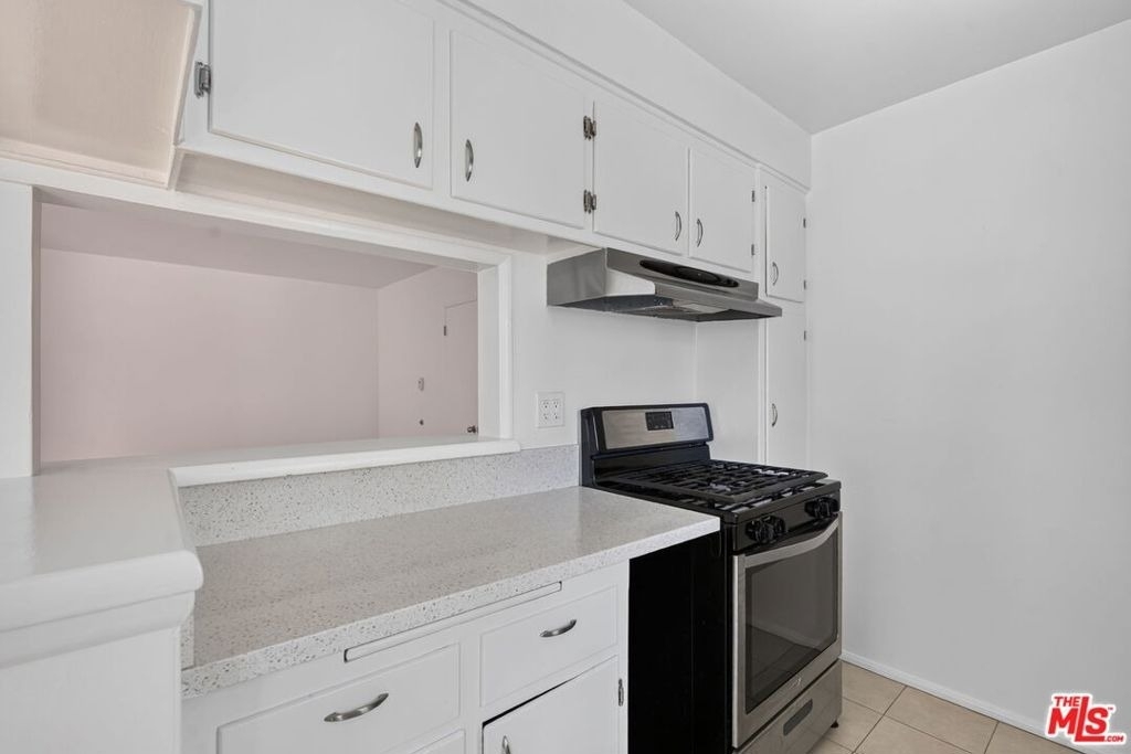 13553 Moorpark Street - Photo 14