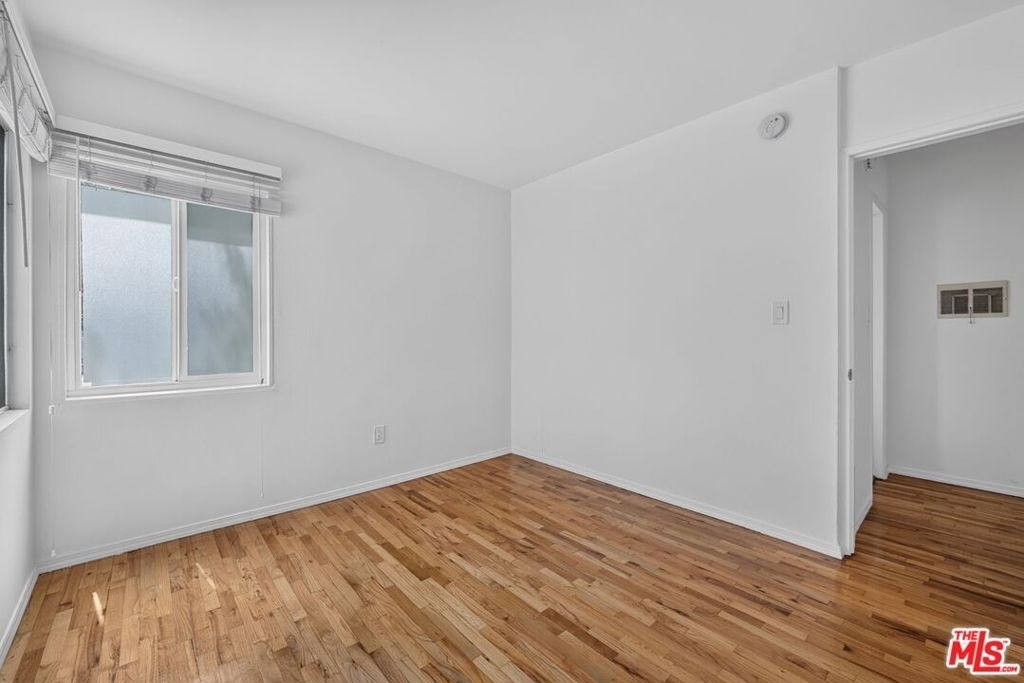 13553 Moorpark Street - Photo 25