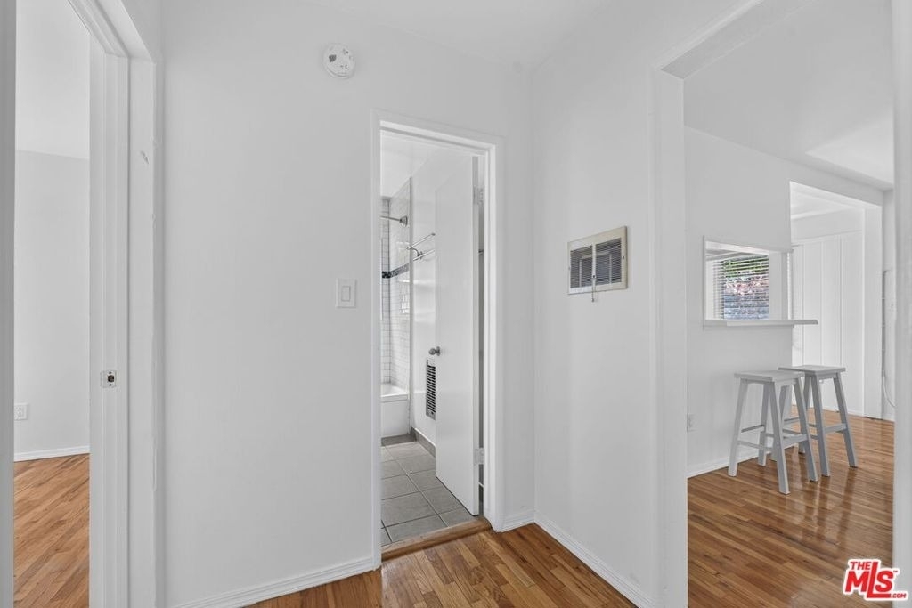 13553 Moorpark Street - Photo 17