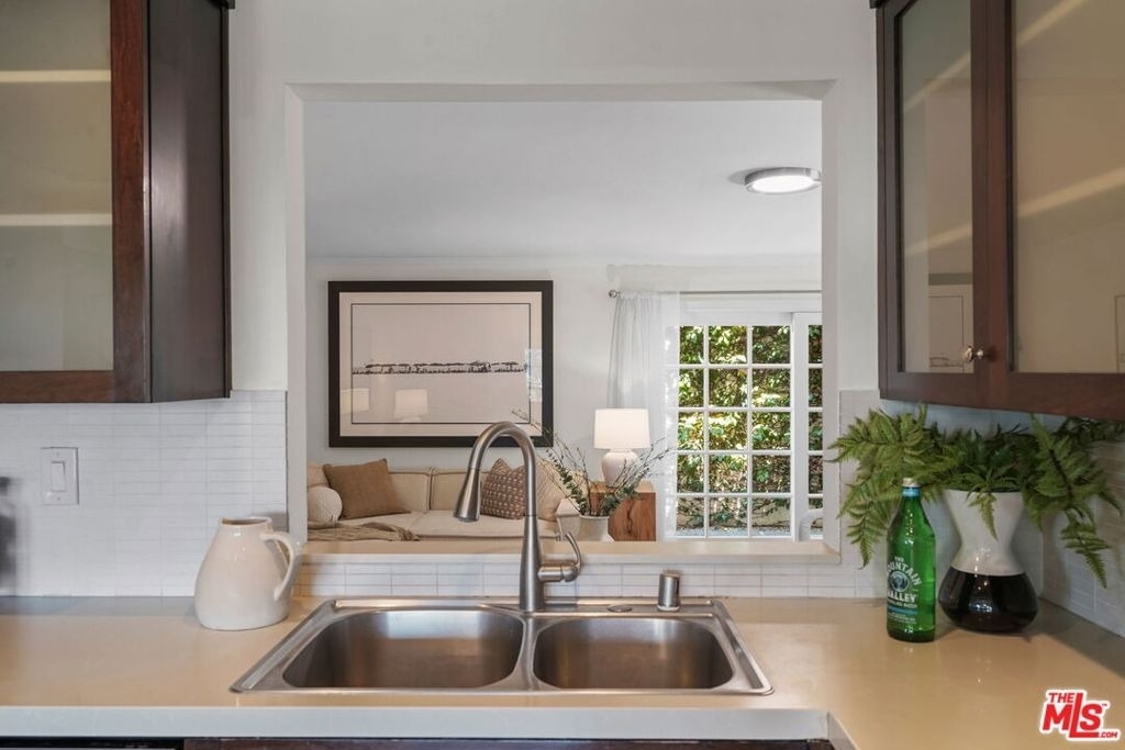 6609 Whitley Terrace - Photo 11
