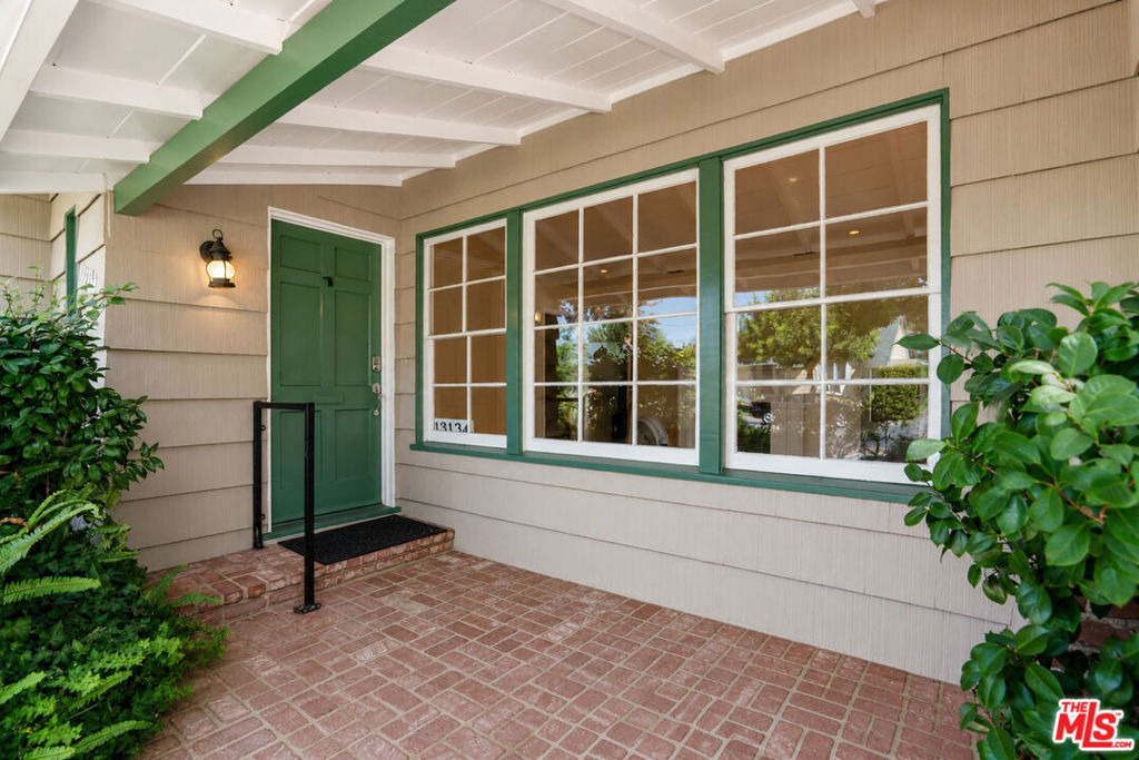 13134 Hartsook Street - Photo 2
