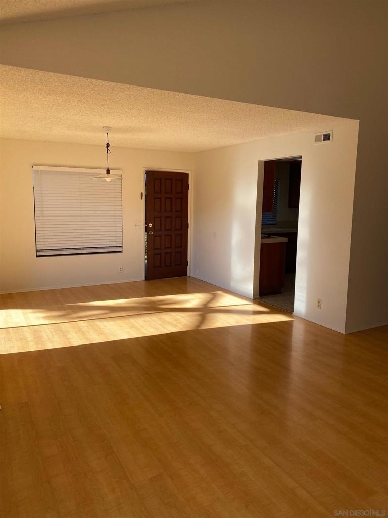 7608 Palmilla Dr - Photo 2