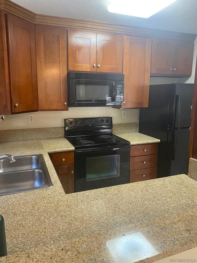 11353 Avenida De Los Lobos - Photo 6