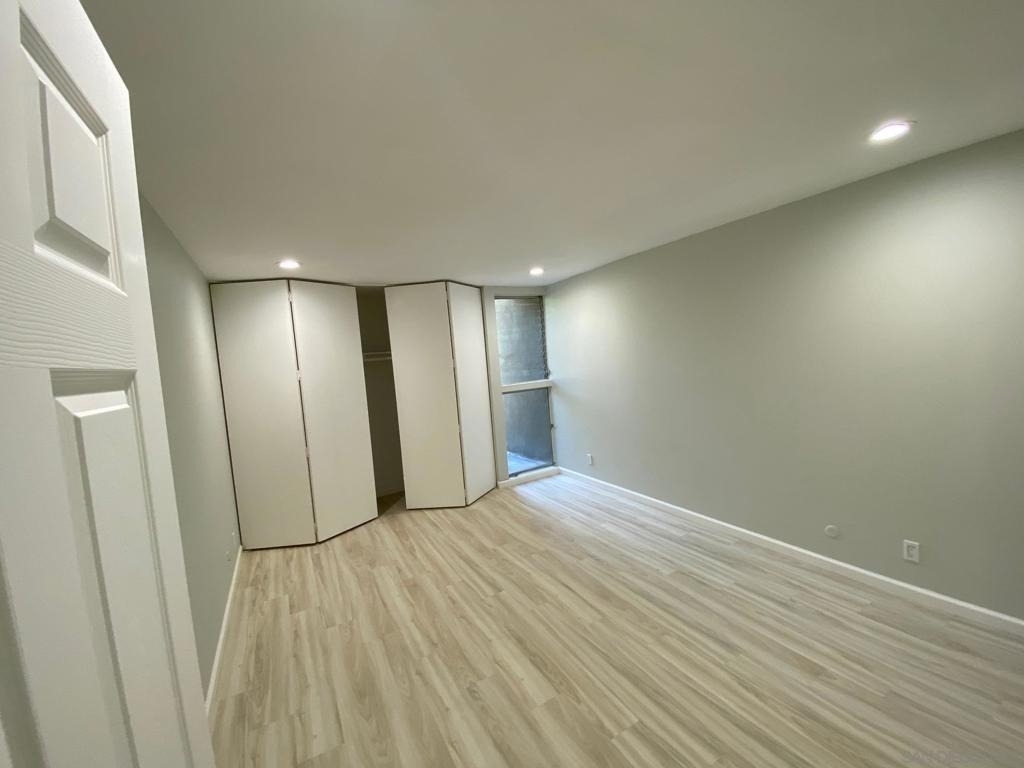 2510 Torrey Pines Rd - Photo 13