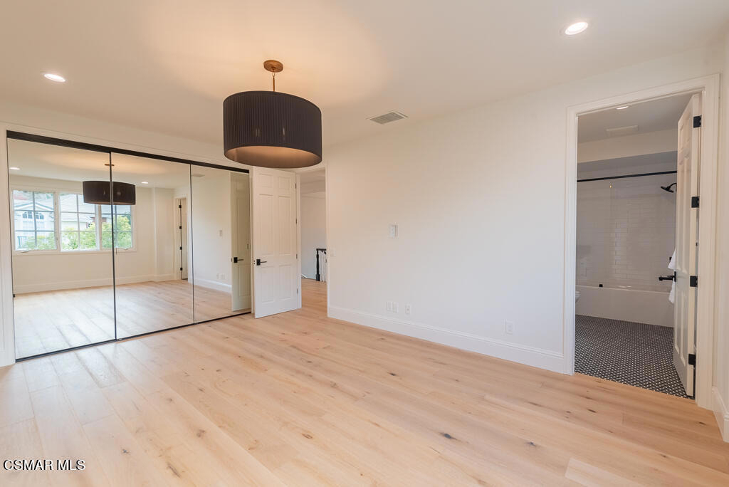 2390 Crombie Court - Photo 27