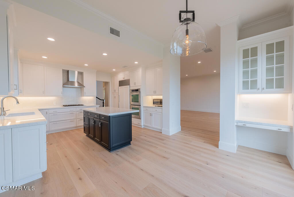 2390 Crombie Court - Photo 6