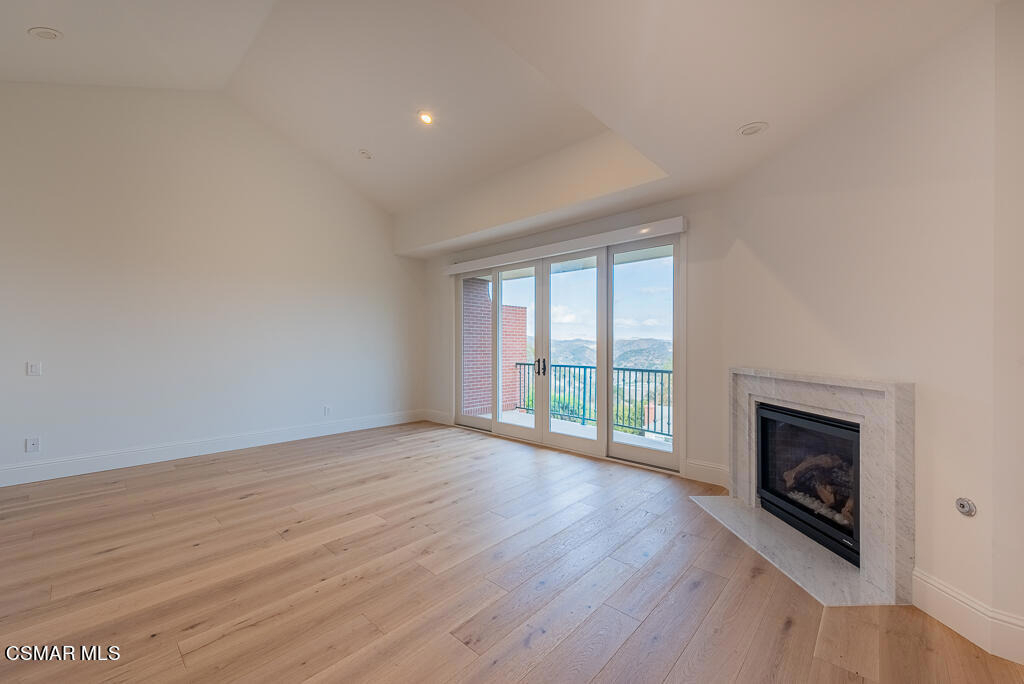 2390 Crombie Court - Photo 18