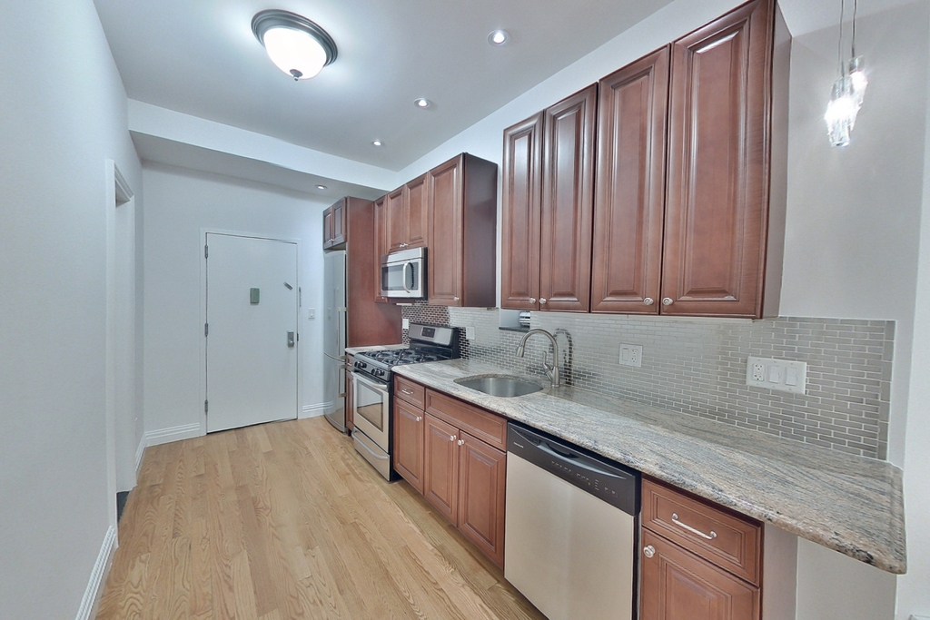 749 9th Avenue - Photo 1