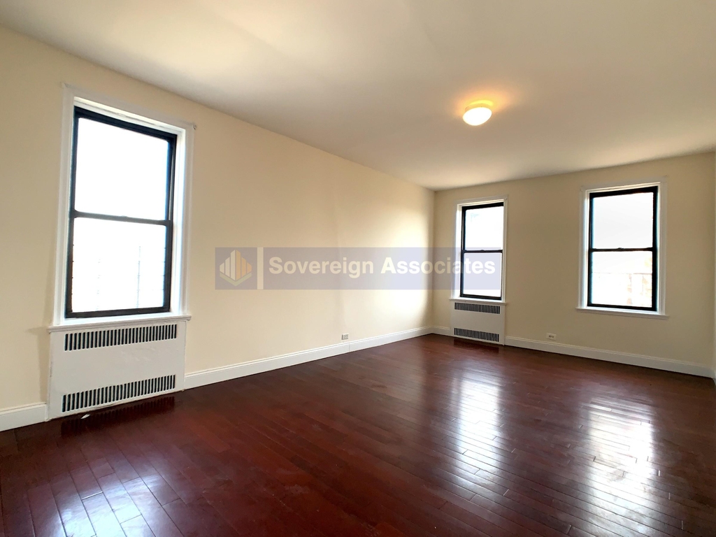 55 Cooper Street - Photo 0