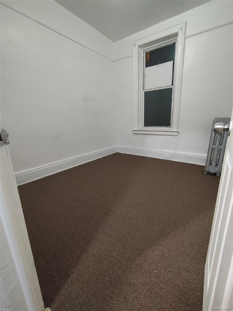 106-47 Union Hall Street - Photo 2