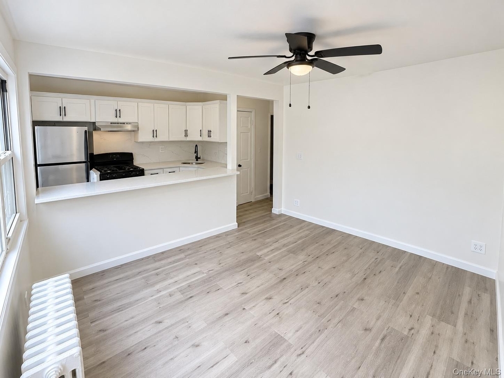 6052 80th Avenue - Photo 1