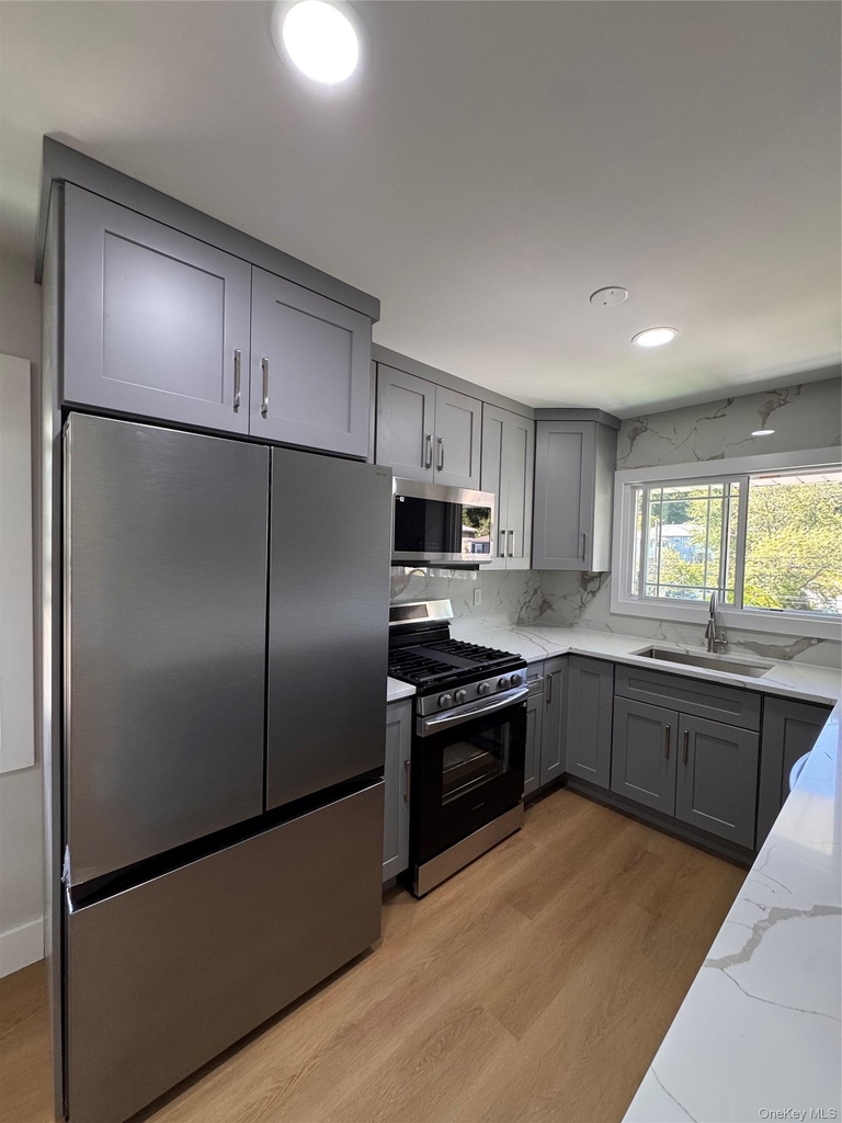 15 Valerie Drive - Photo 0