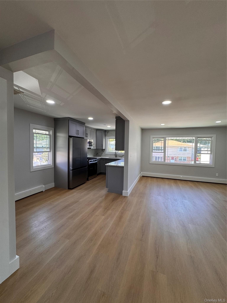 15 Valerie Drive - Photo 2