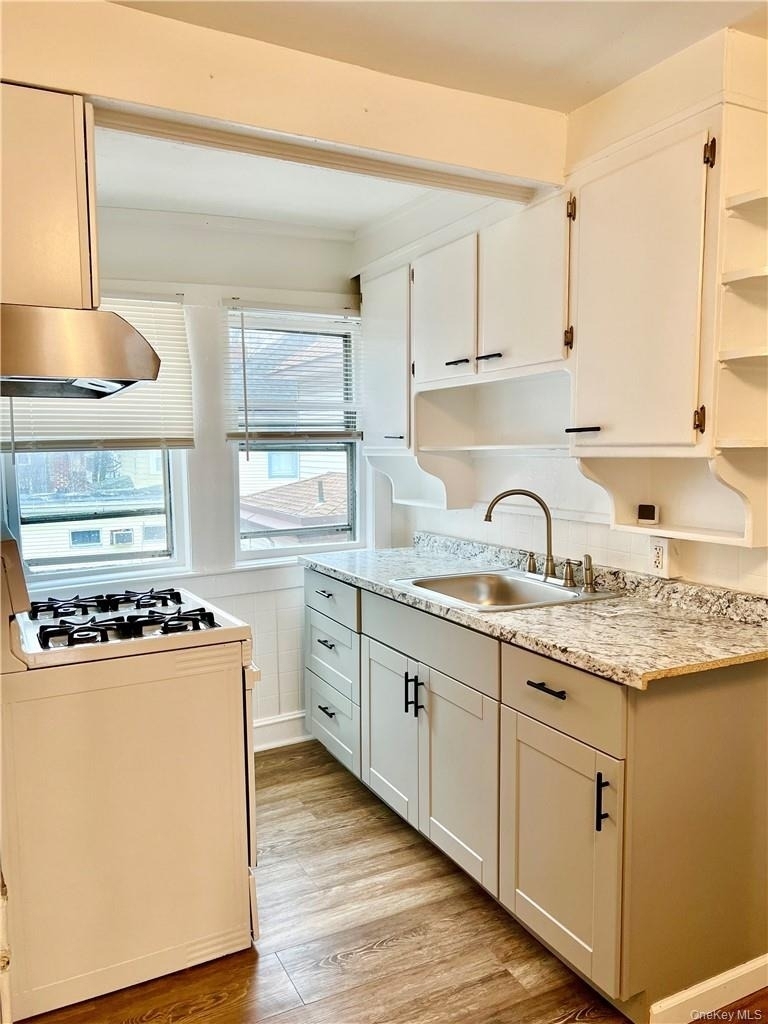 1 Dewitt Street - Photo 4