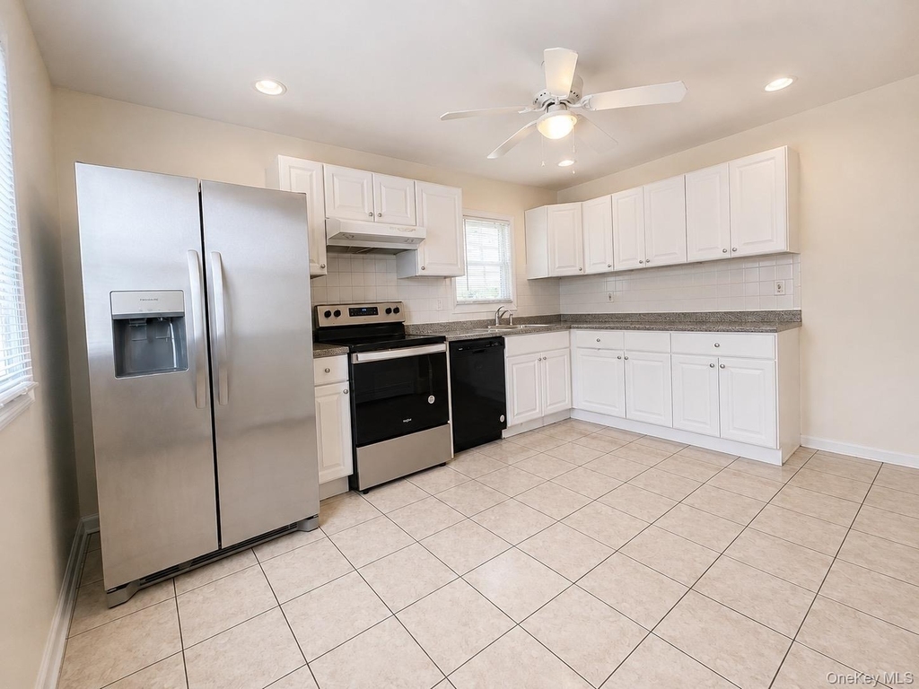 1 Arnold Street - Photo 1