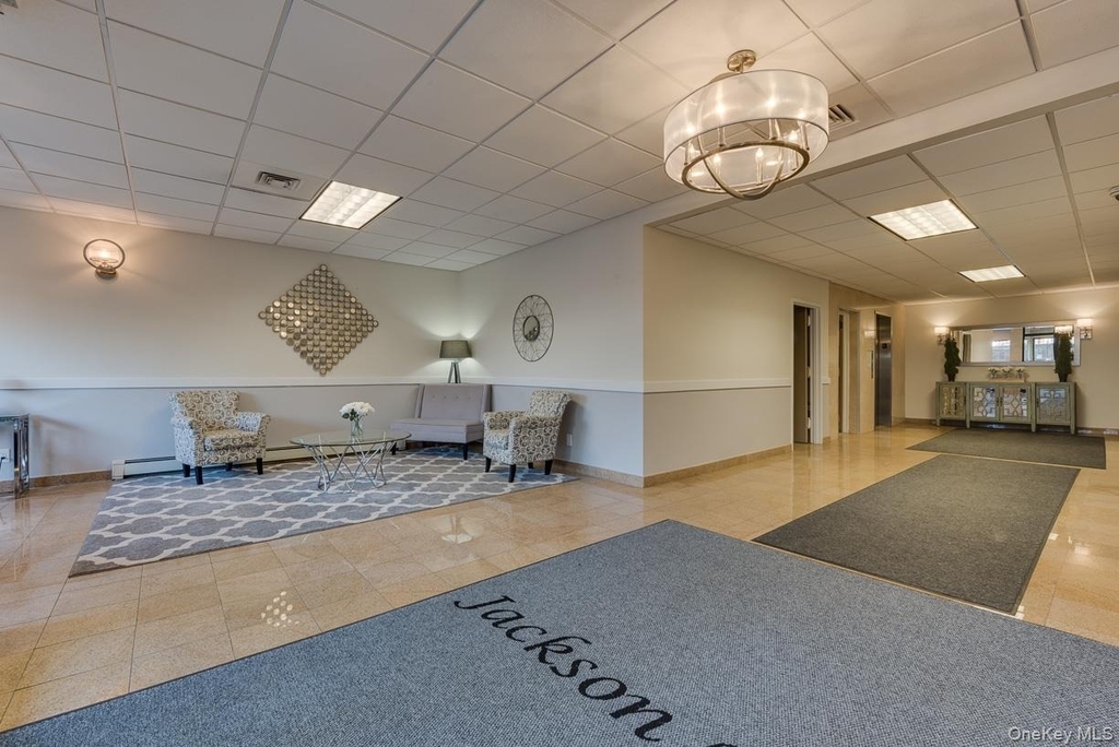 101 Jackson Avenue - Photo 3
