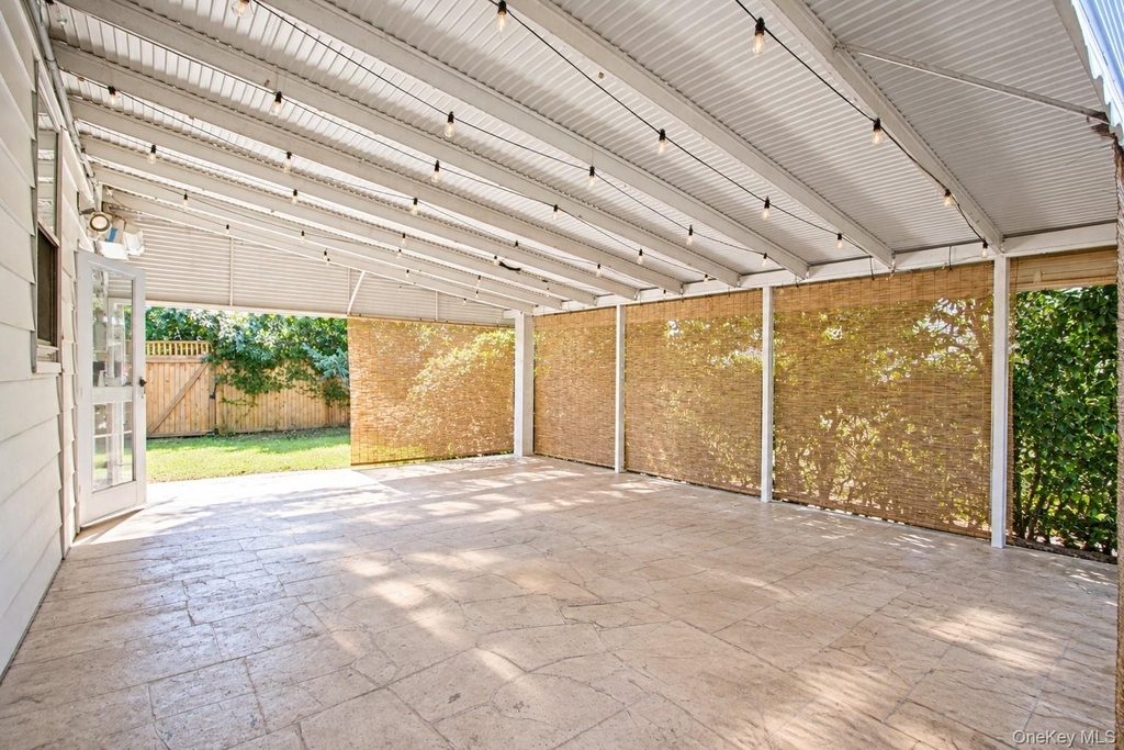 455 E Park Avenue - Photo 35