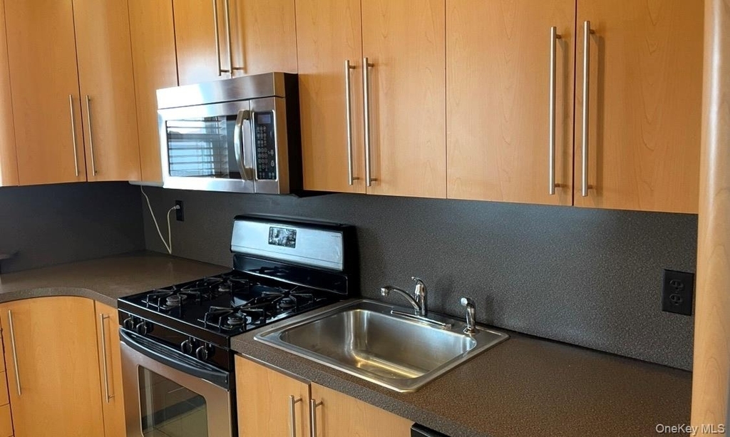 53-84 63rd Street - Photo 12