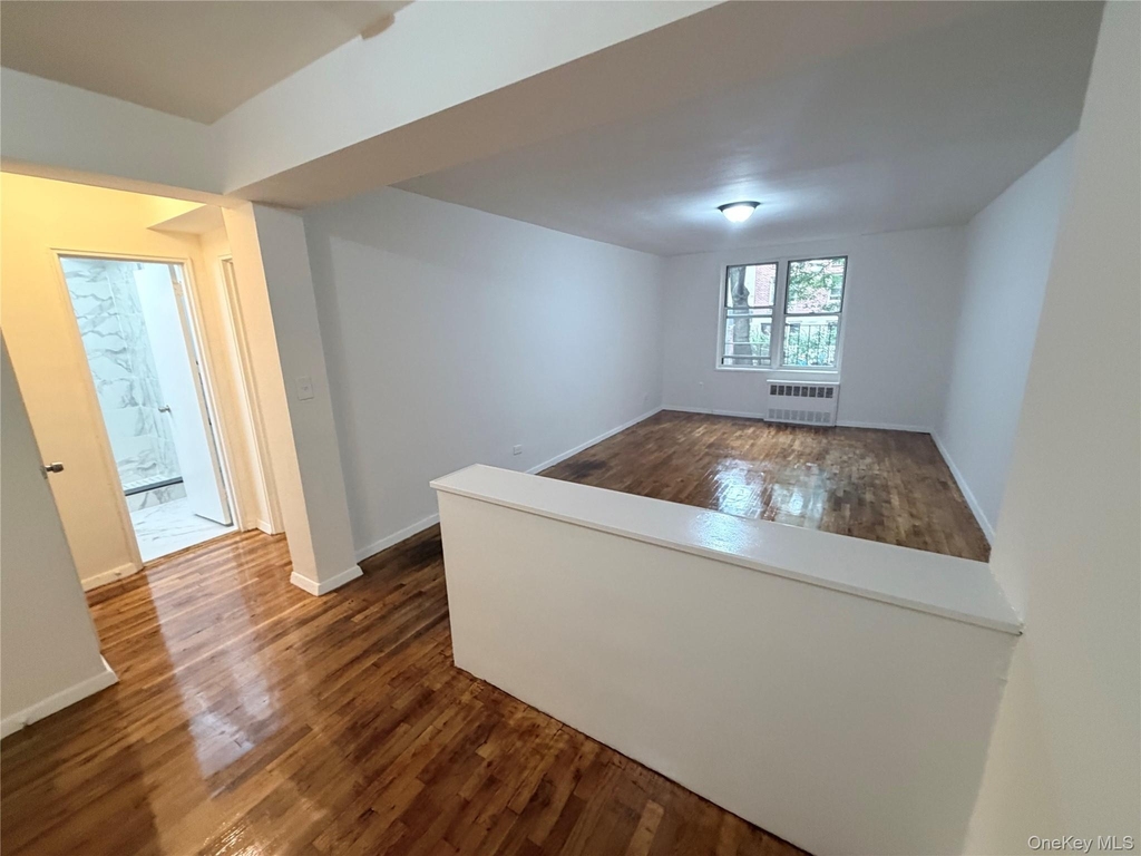 40-15 61st Street - Photo 5