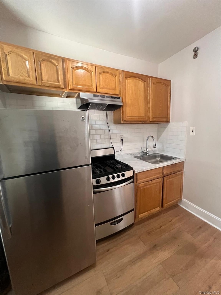 8125 Liberty Avenue - Photo 4