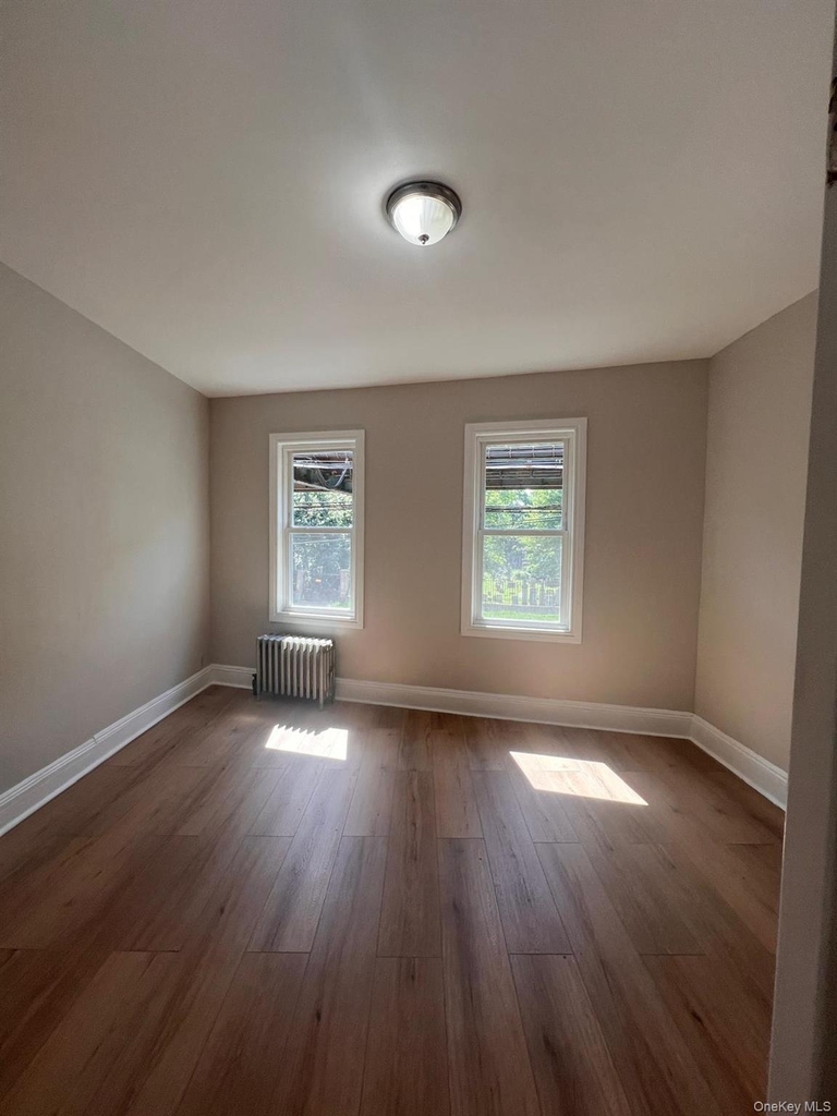 8125 Liberty Avenue - Photo 11