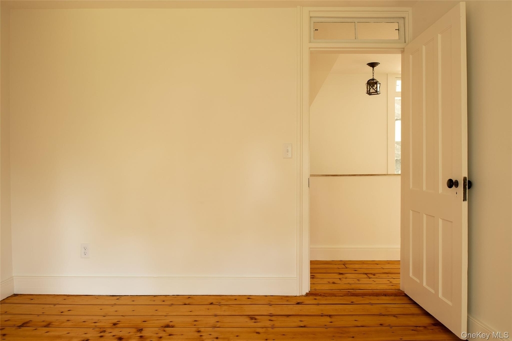42-44 Montgomery Street - Photo 29