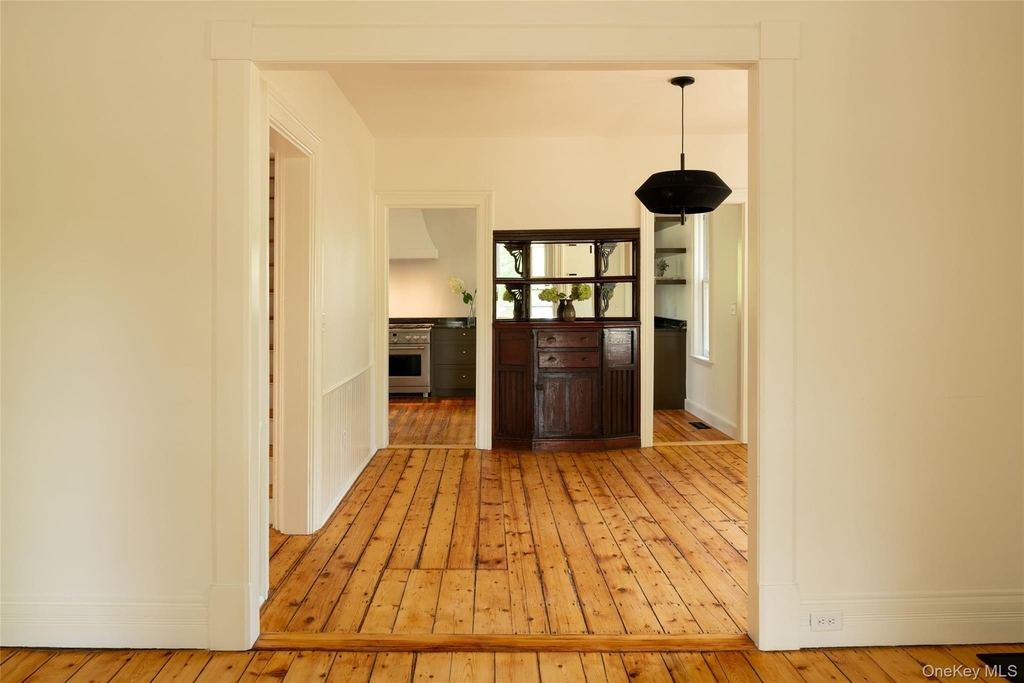 42-44 Montgomery Street - Photo 14