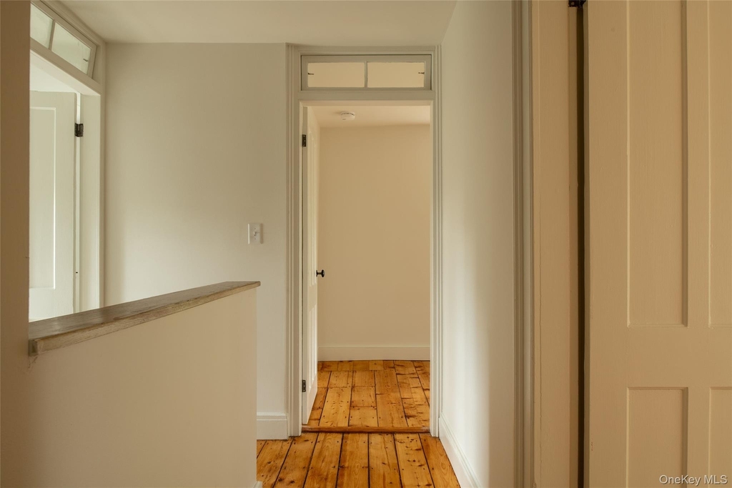 42-44 Montgomery Street - Photo 37