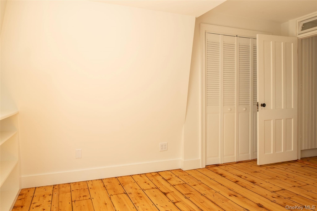 42-44 Montgomery Street - Photo 32