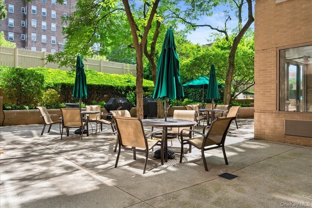 35 N Chatsworth Avenue - Photo 3