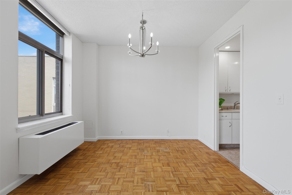35 N Chatsworth Avenue - Photo 7