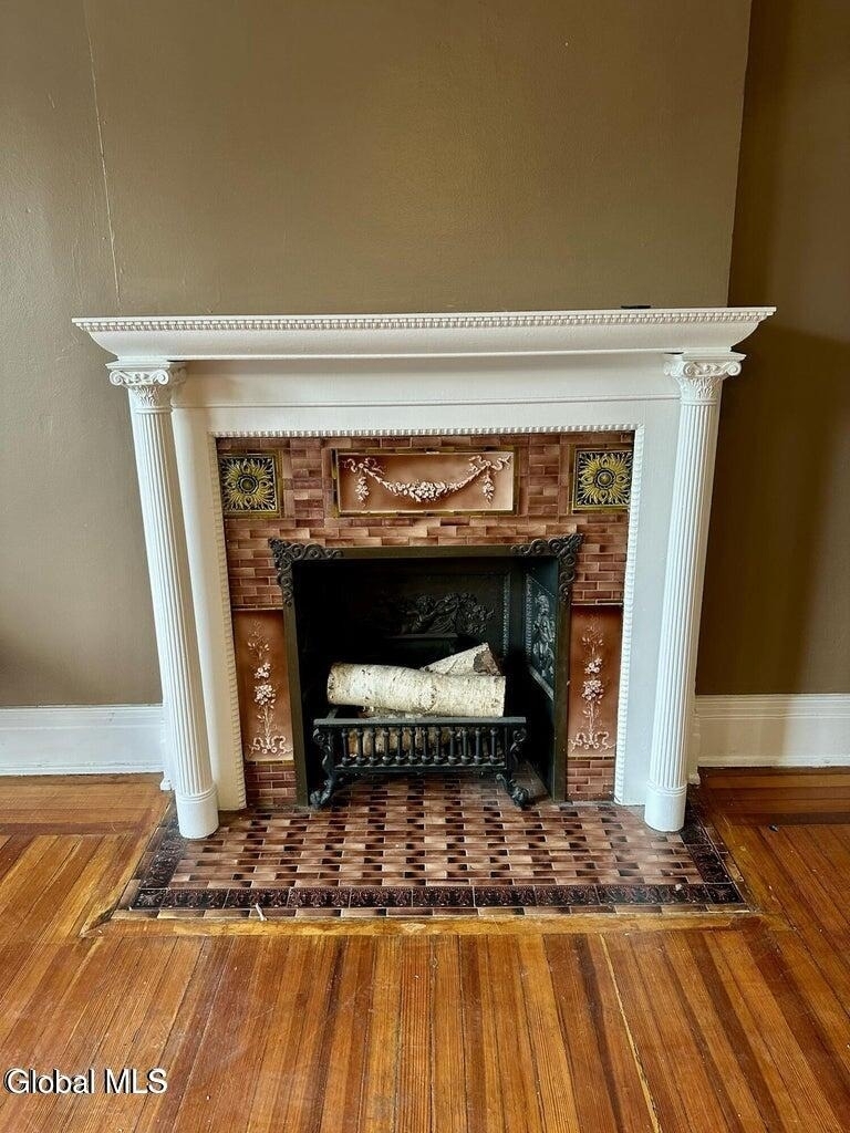 39 S Lake Avenue - Photo 0
