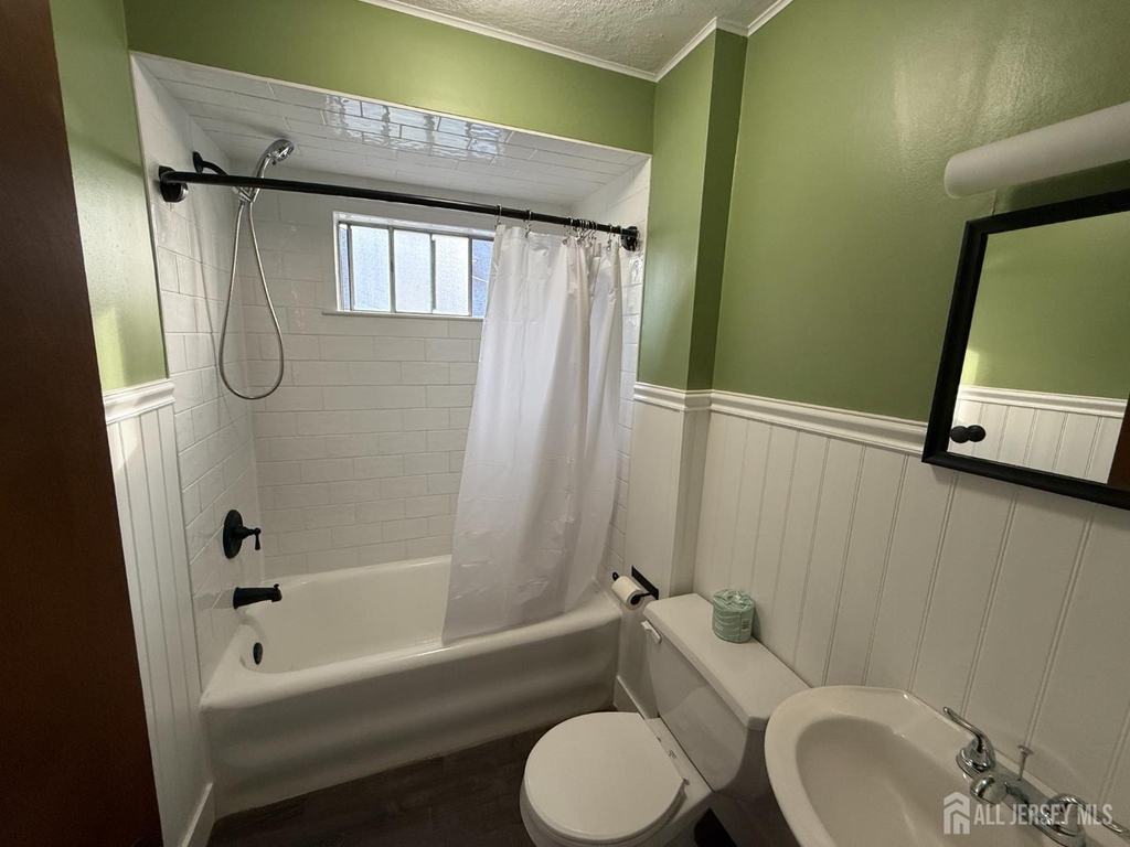 74 Mountain Avenue - Photo 3