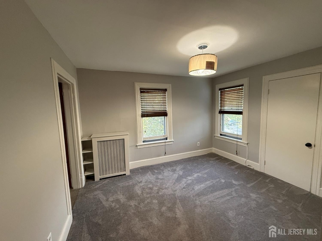 74 Mountain Avenue - Photo 6