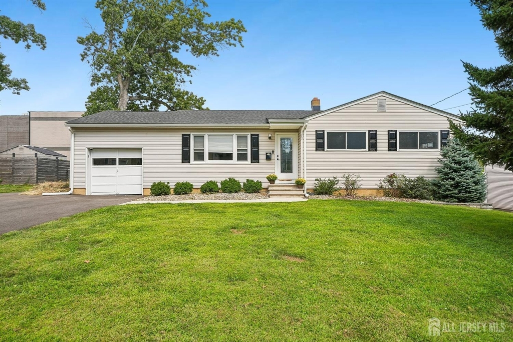12 Woodland Road - Photo 0