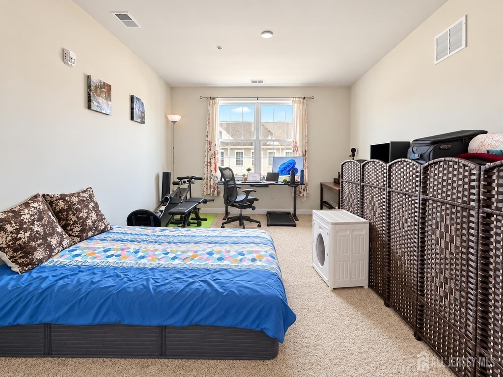 306 Dickson Court - Photo 15