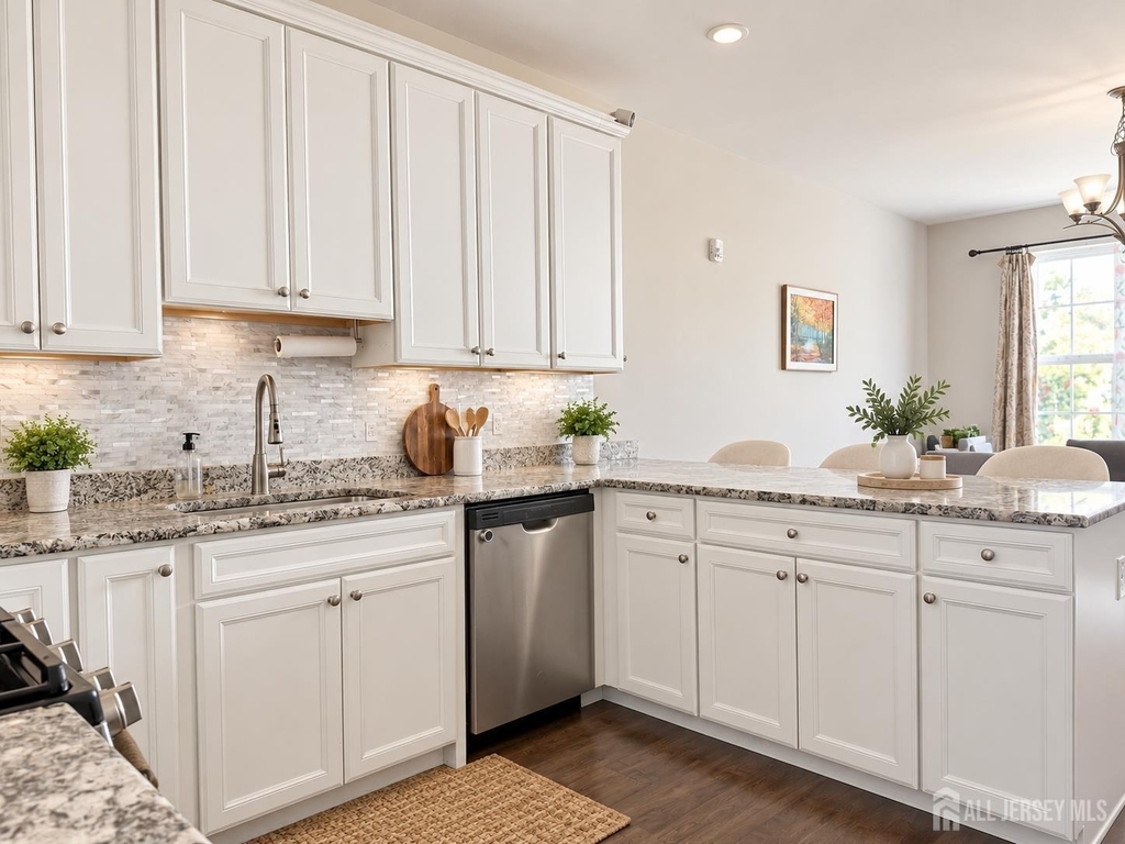 306 Dickson Court - Photo 4