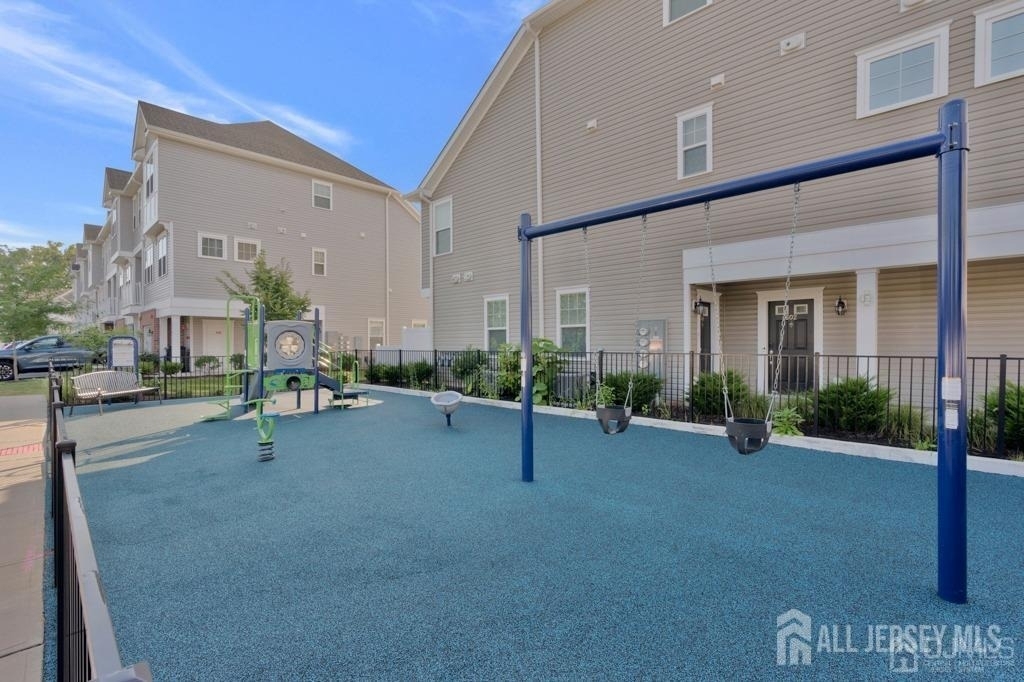 306 Dickson Court - Photo 21