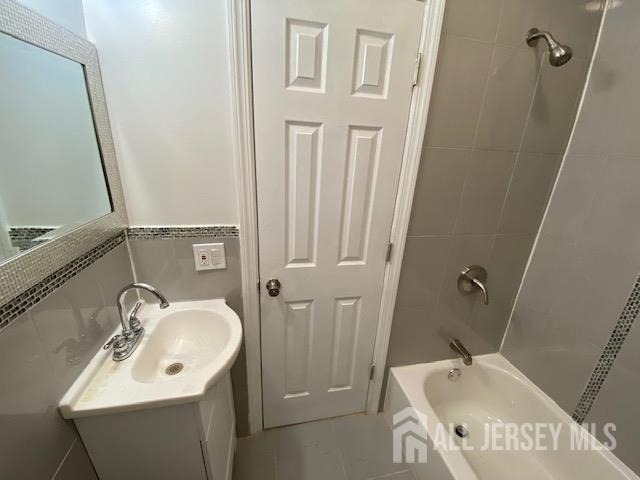 310 Somerset Street - Photo 6